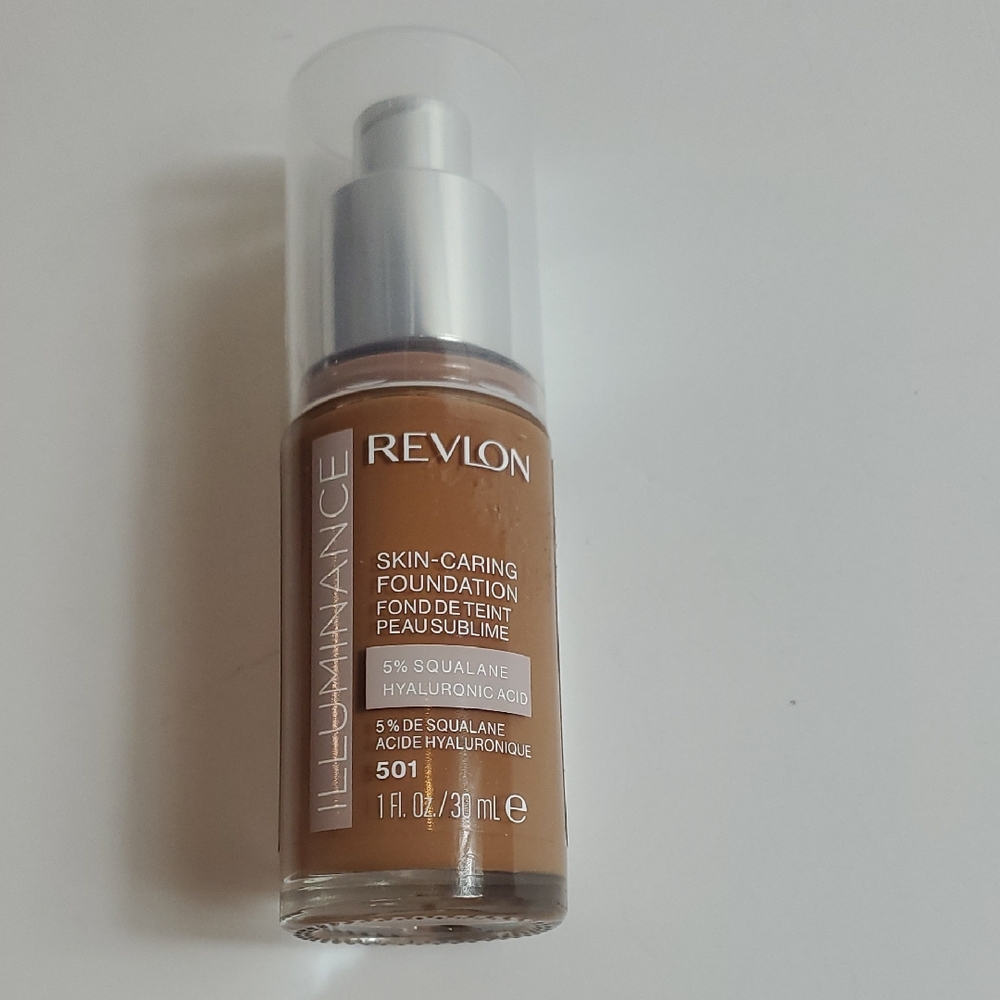 Revlon Skin-Caring Foundation